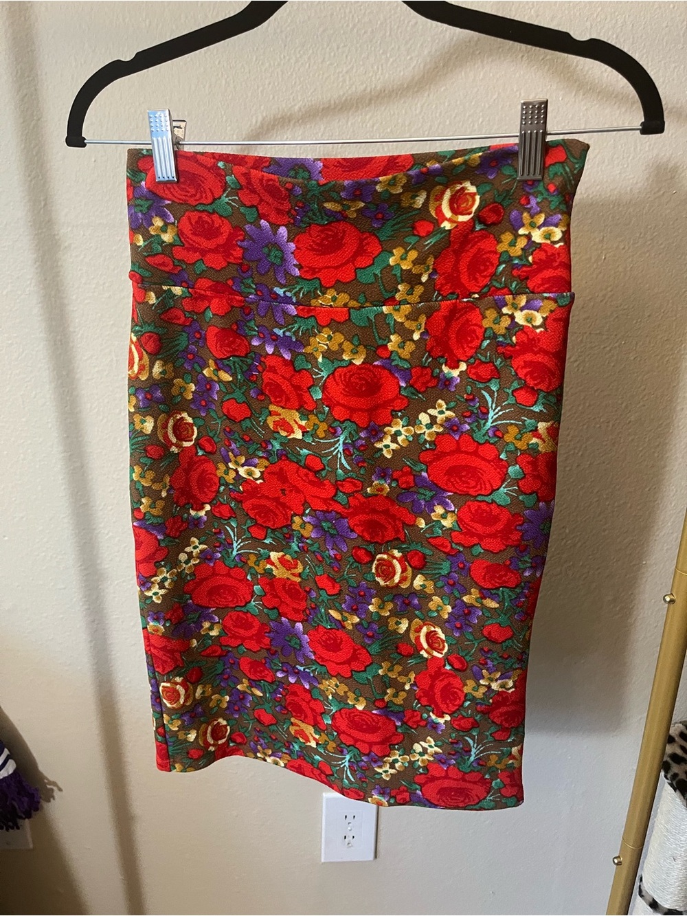 LuLaRoe Vibrant Red Floral Pencil Skirt
